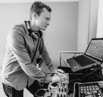 DJ Vossi: Der aufstrebende Star am DJ-Himmel