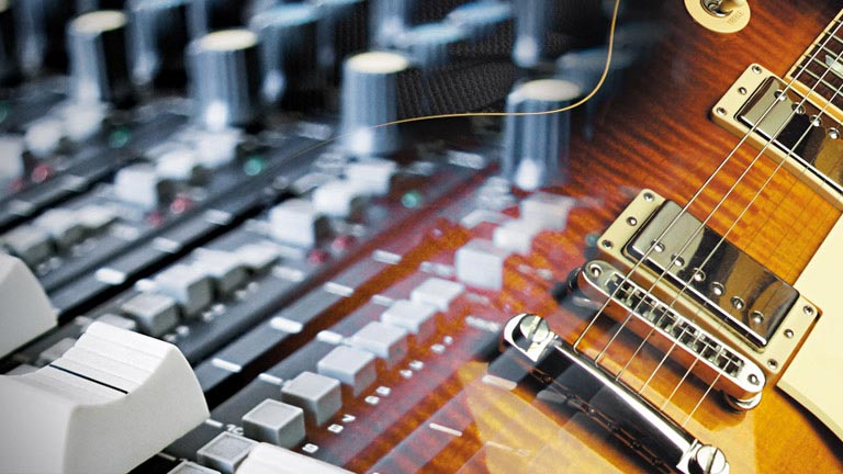 Die Kunst des eigenen Musikmixens entdecken: Selbst kreativ werden!