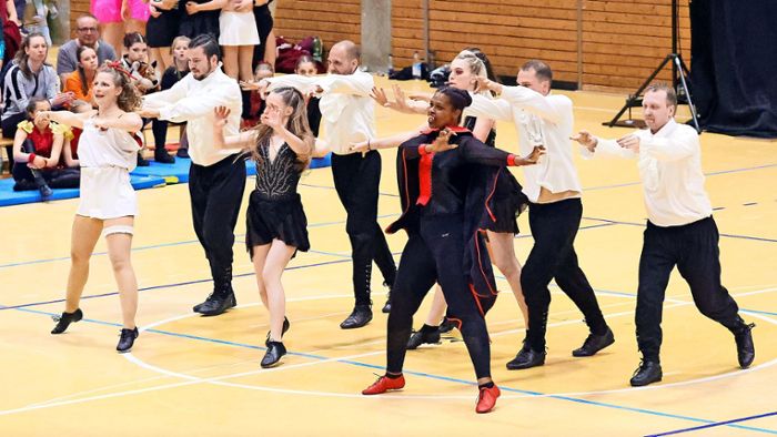 Tanzevents: Feiern, Tanzen und die Nacht zum Leben erwecken