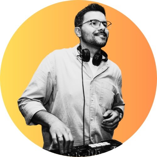 Dein Event DJ: Die perfekte musikalische Begleitung für unvergessliche Veranstaltungen