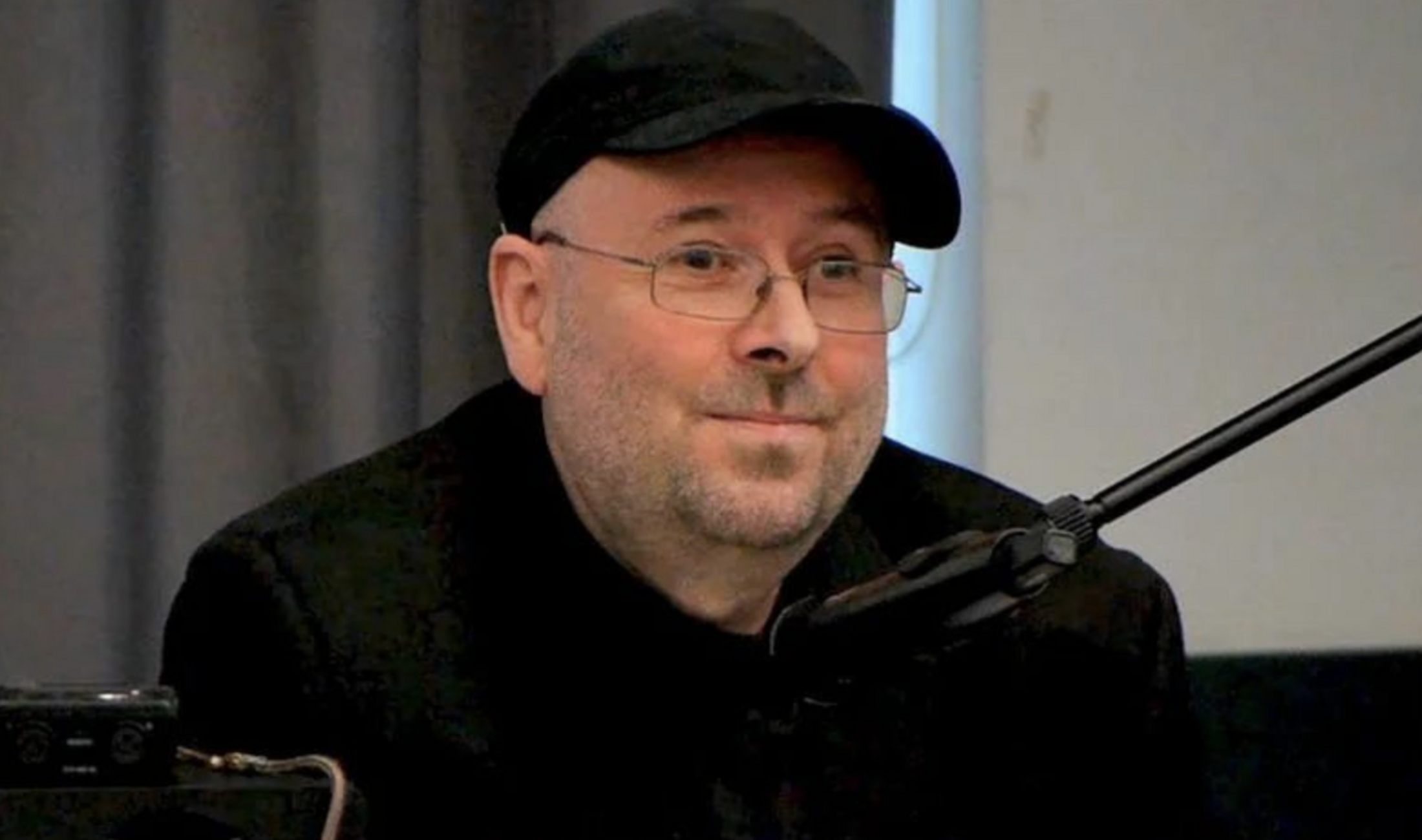 Die magische Musikwelt von DJ Achim: Ein Meister der Unterhaltung