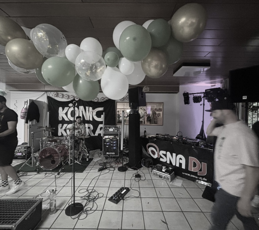 Feiern ohne Grenzen: Die mobile Diskothek bringt den Party-Sound überall hin!