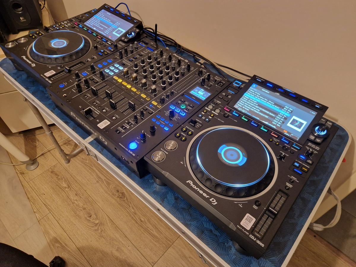 Professioneller Pioneer DJ Support in Deutschland: Expertise für DJs aller Erfahrungsstufen